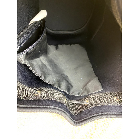 Speedo Neoprene Expandable Bucket Style Swim Bag Draw String Sling Straps Pink - Picture 5 of 8